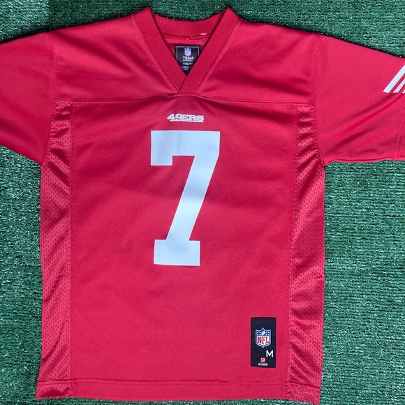 SF 49ers Colin Kaepernick Jersey
Size Youth Medium - Picture 2 of 4